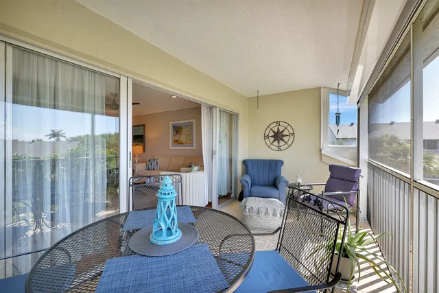 $2,500 | 1550 Northeast Ocean Boulevard, Unit 302, Stuart, FL 34996