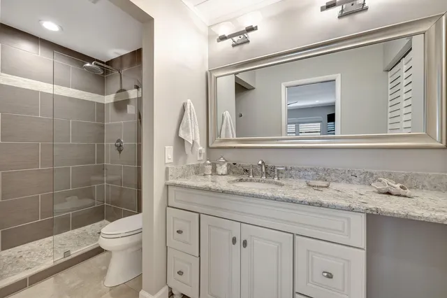 $2,500 | 1550 Northeast Ocean Boulevard, Unit 302, Stuart, FL 34996