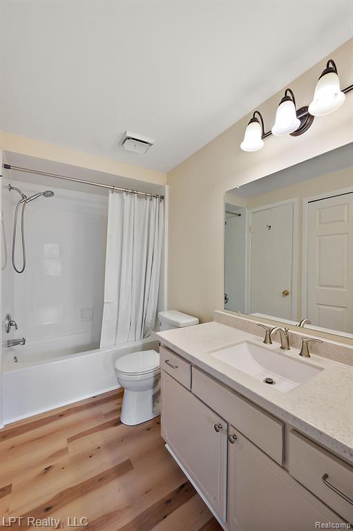 418 Willow Grove Lane Rochester Hills, MI 48307 - Photo 26 of 42