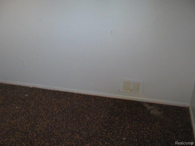 25 East Rutgers Avenue Pontiac, MI 48340 - Photo 4 of 6 BED2