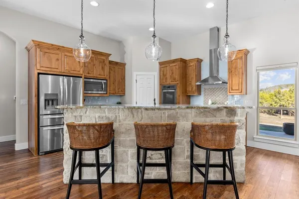 $639,000 | 125 Westcreek Drive, Bertram, TX 78605