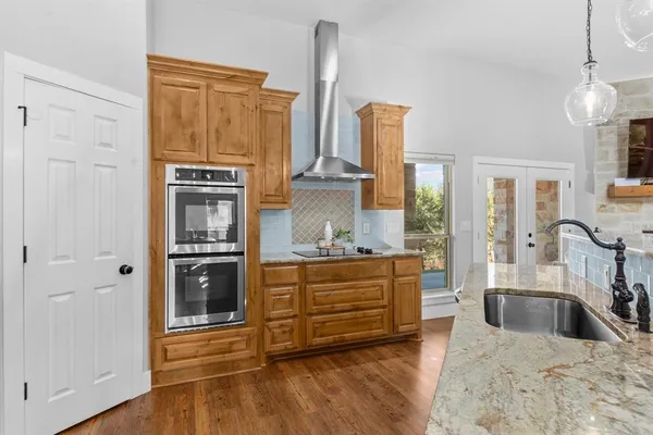 $639,000 | 125 Westcreek Drive, Bertram, TX 78605