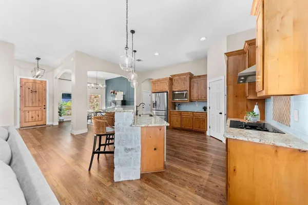 $639,000 | 125 Westcreek Drive, Bertram, TX 78605