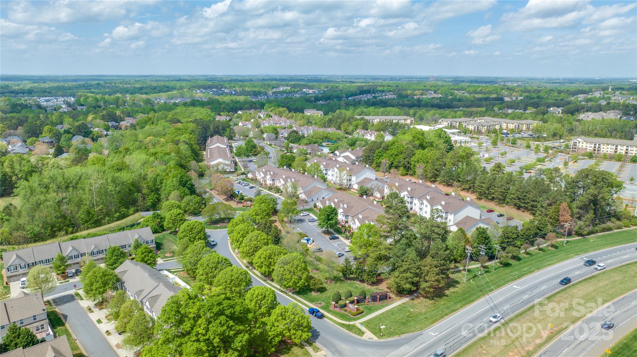 12357 Copper Mountain Boulevard Charlotte, NC 28277 - Photo 34 of 36 a view of a city