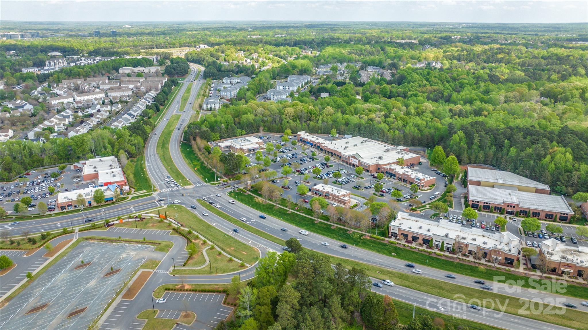 12357 Copper Mountain Boulevard Charlotte, NC 28277 - Photo 36 of 36 a view of a city