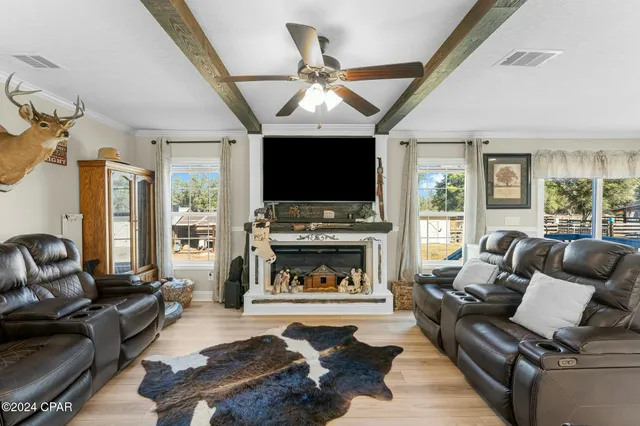 $359,900 | 10917 Lawrence Road, Fountain, FL 32438