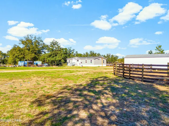 $359,900 | 10917 Lawrence Road, Fountain, FL 32438