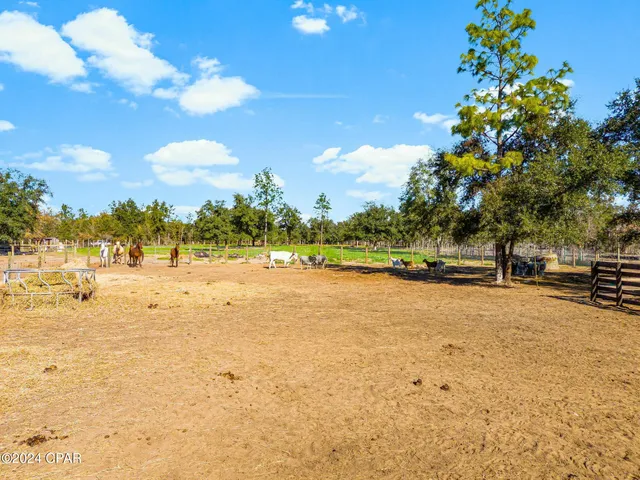 $359,900 | 10917 Lawrence Road, Fountain, FL 32438