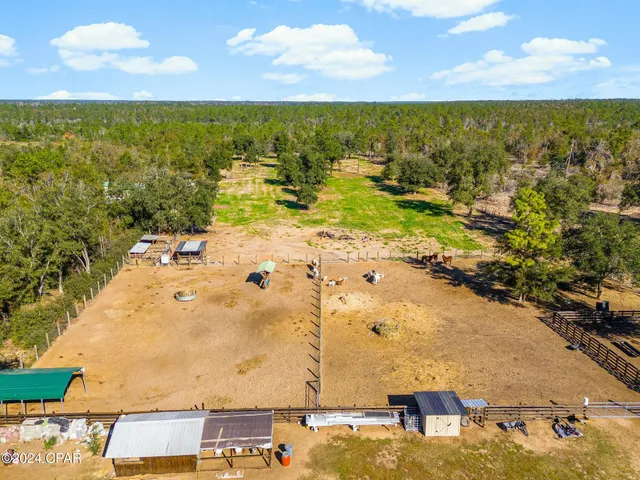 $359,900 | 10917 Lawrence Road, Fountain, FL 32438