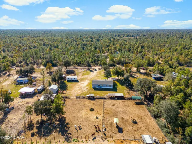 $359,900 | 10917 Lawrence Road, Fountain, FL 32438