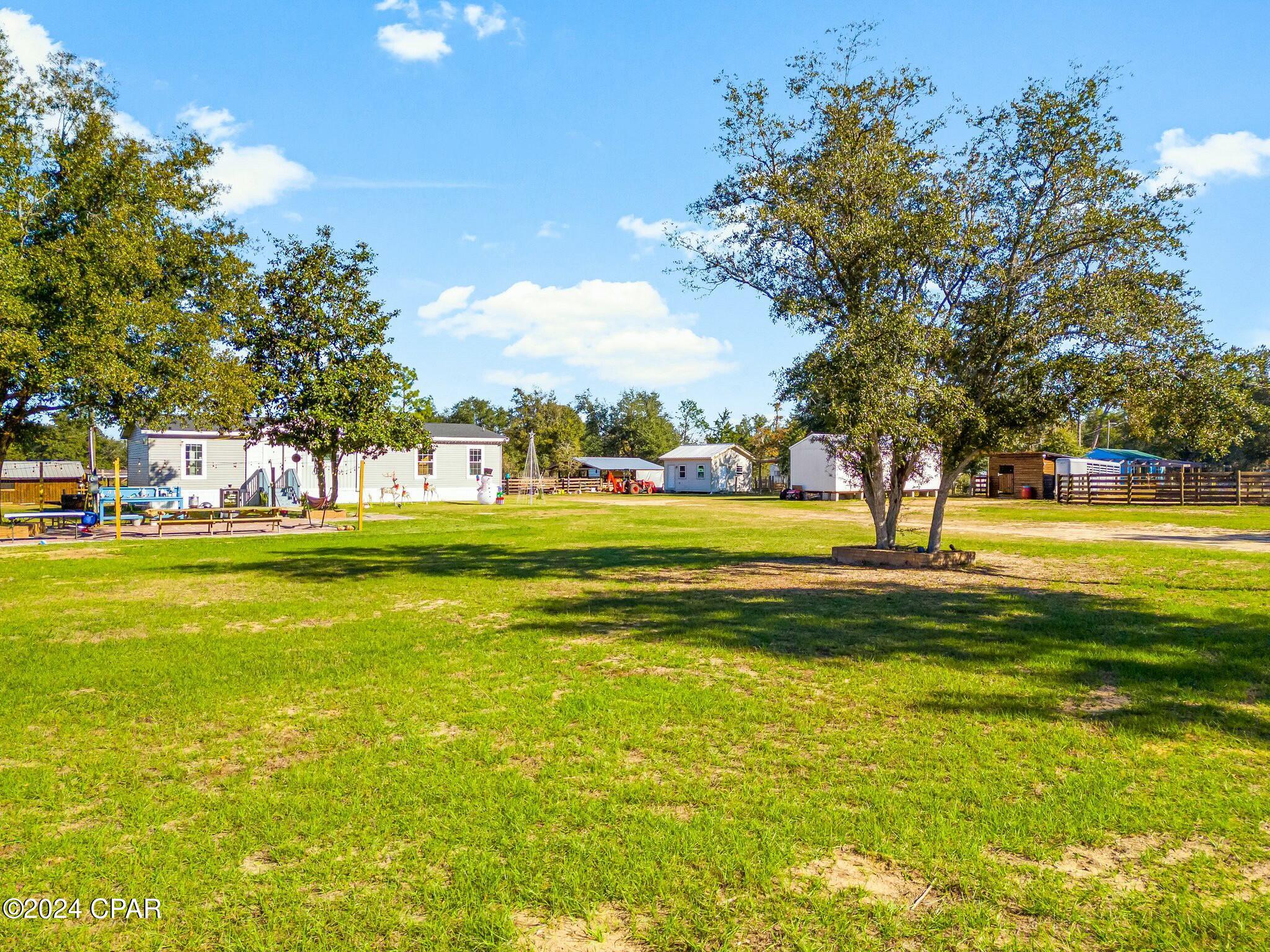 10917 Lawrence Road Fountain, FL 32438 - Photo 6 of 64