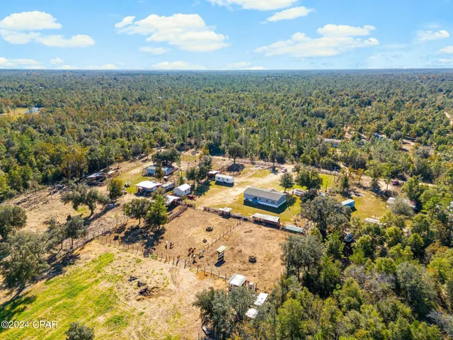 $359,900 | 10917 Lawrence Road, Fountain, FL 32438