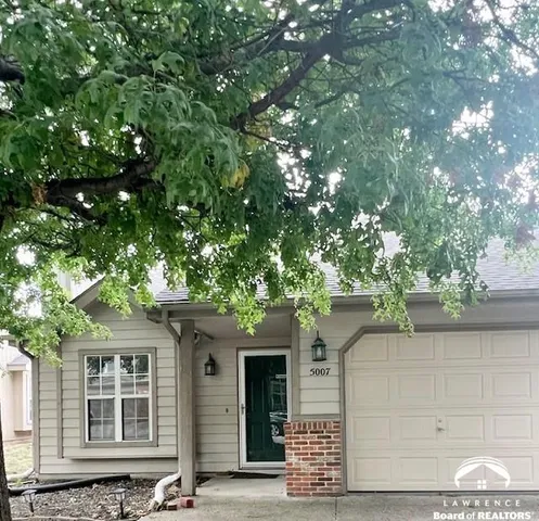 $269,900 | 5007 Congressional Way, Lawrence, KS 66049