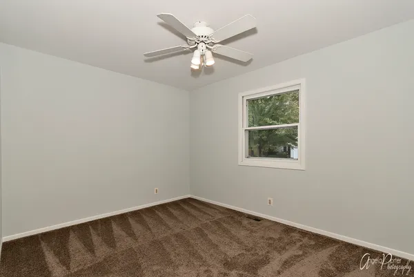 $2,000 | 3715 West Prestwick Street, McHenry, IL 60050