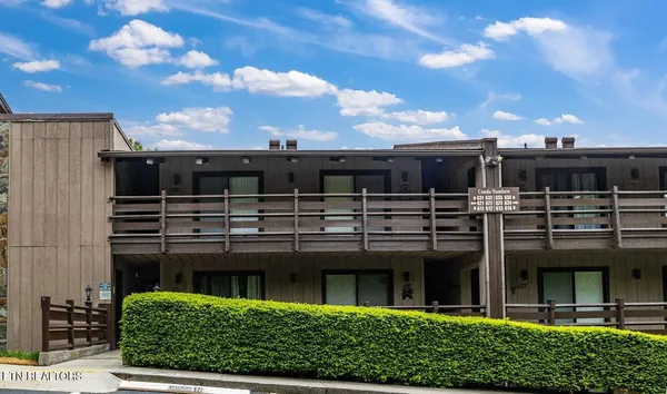 $132,000 | 1081 Cove Road, Unit 612, Sevierville, TN 37876