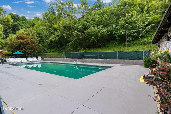 $132,000 | 1081 Cove Road, Unit 612, Sevierville, TN 37876