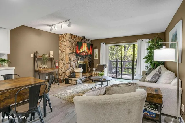 $134,000 | 1081 Cove Road, Unit 612, Sevierville, TN 37876