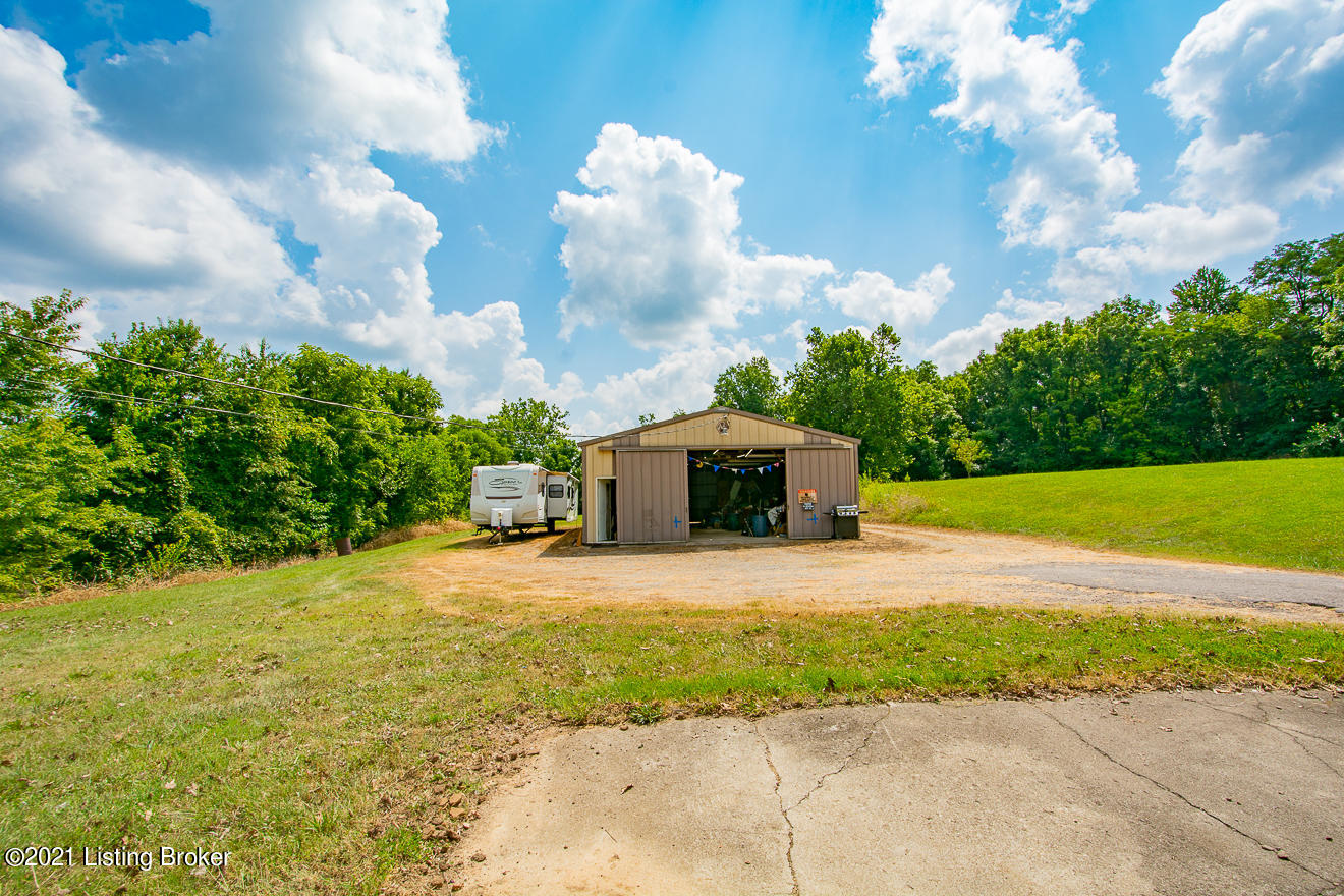 4805 Billtown Road Louisville, KY 40299 - Photo 28 of 31 Detached Garage