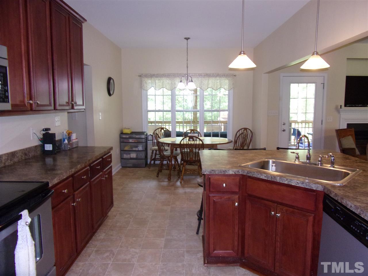 101 Meadow Ridge Dunn, NC 28334 - Photo 5 of 23