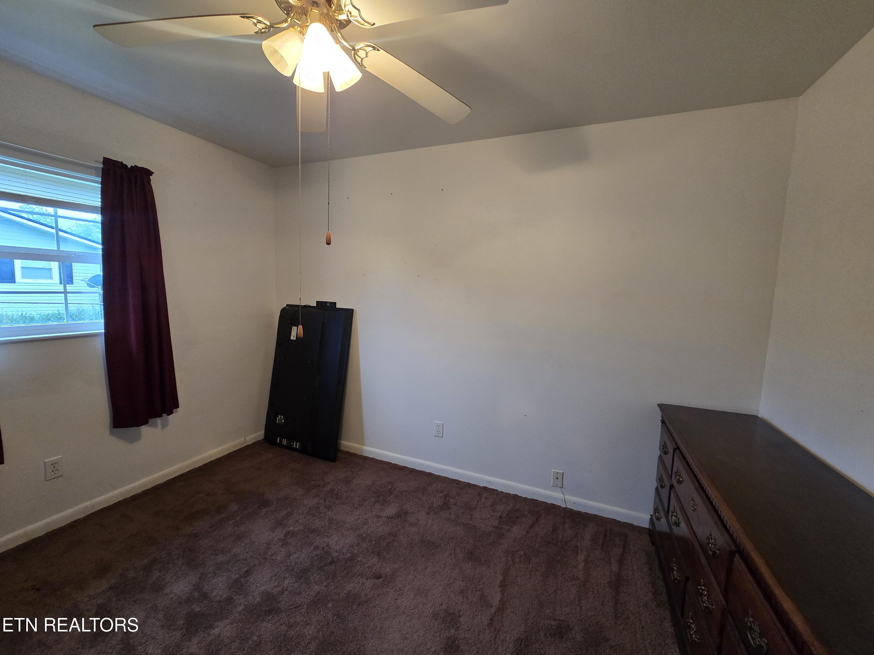 288 Machine Branch Road Ewing, VA 24248 - Photo 19 of 32 20250527_172023