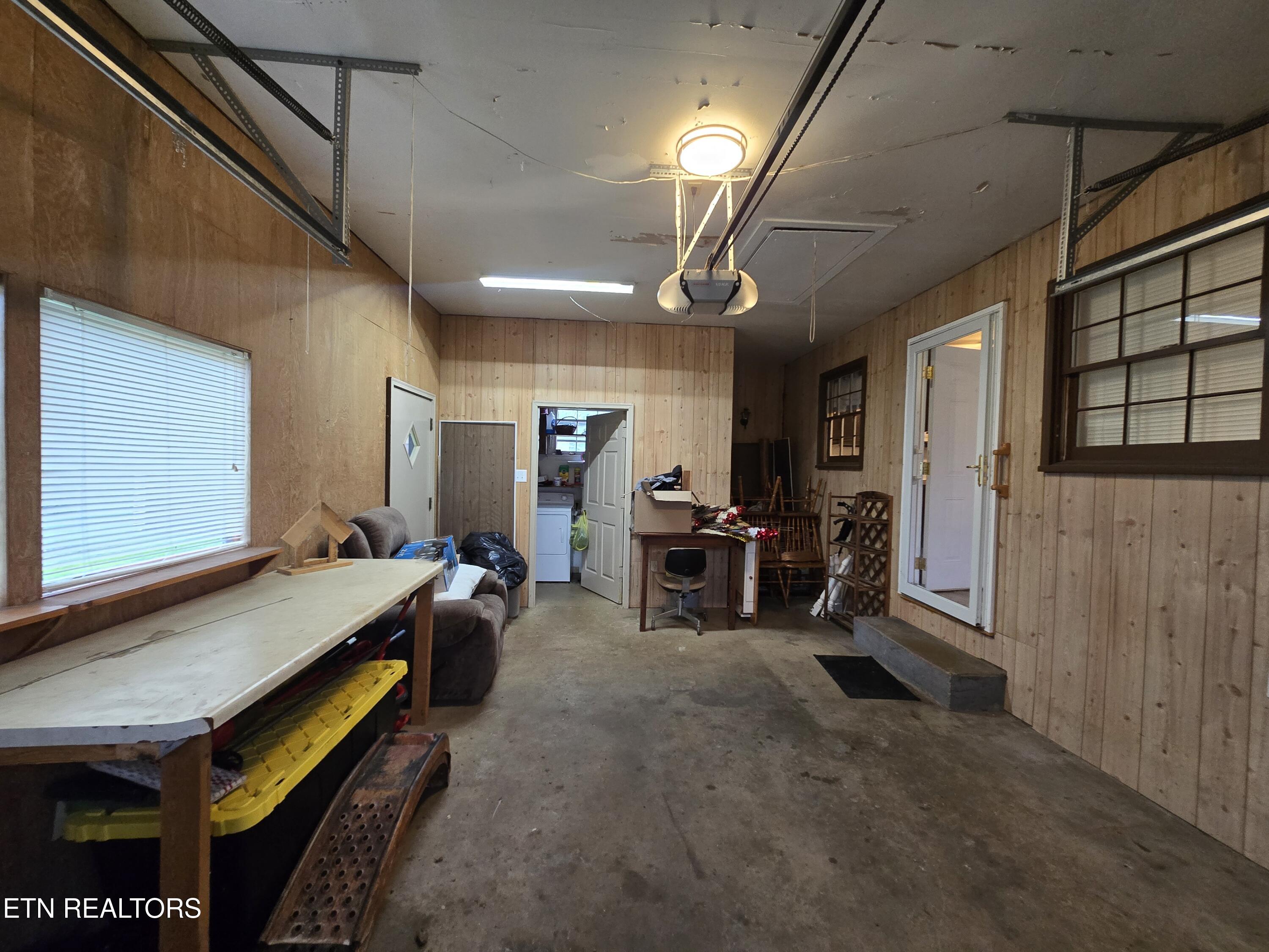 288 Machine Branch Road Ewing, VA 24248 - Photo 22 of 32 20250527_172246