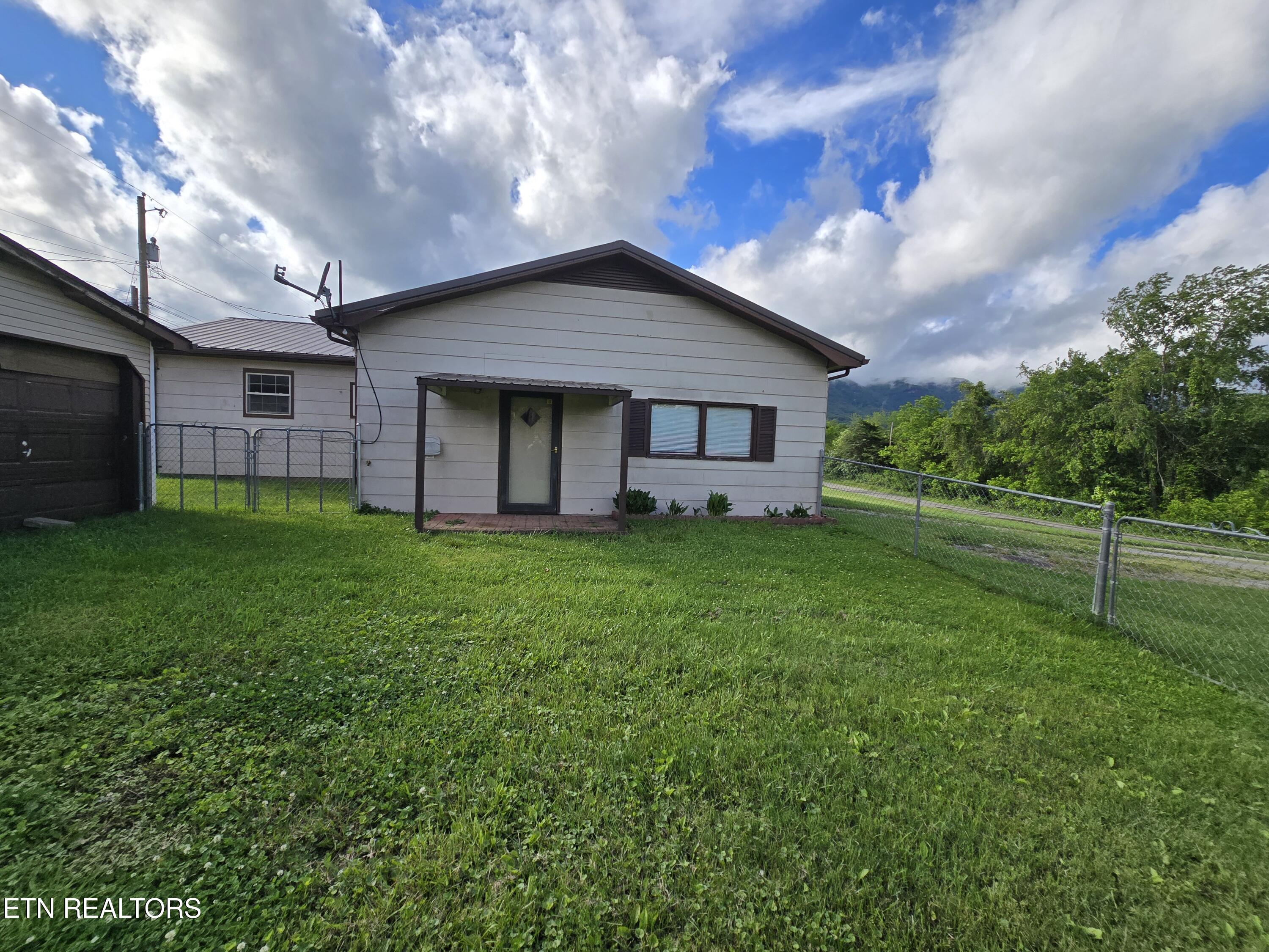 288 Machine Branch Road Ewing, VA 24248 - Photo 26 of 32 20250530_175616