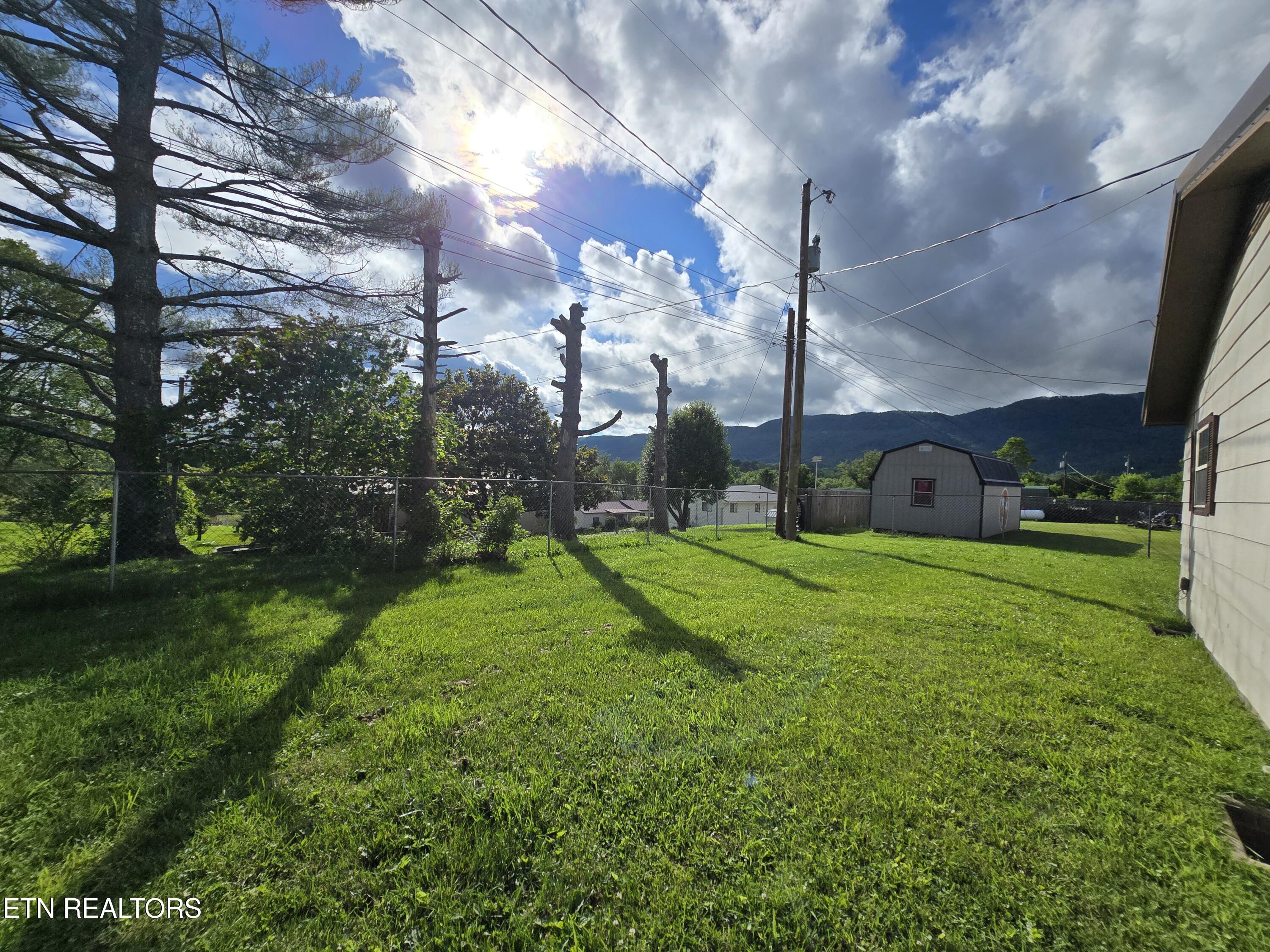 288 Machine Branch Road Ewing, VA 24248 - Photo 29 of 32 20250530_175636