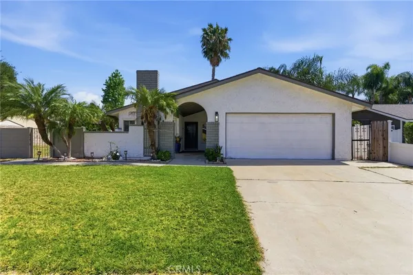$859,000 | 1019 Meadowview Court, Corona, CA 92878