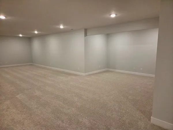 $565,000 | 103 Bowz Drive, Downs, IL 61736