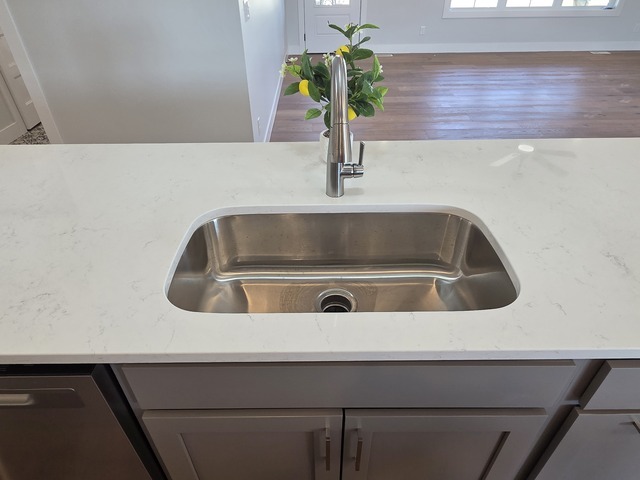 103 Bowz Drive Downs, IL 61736 - Photo 9 of 33