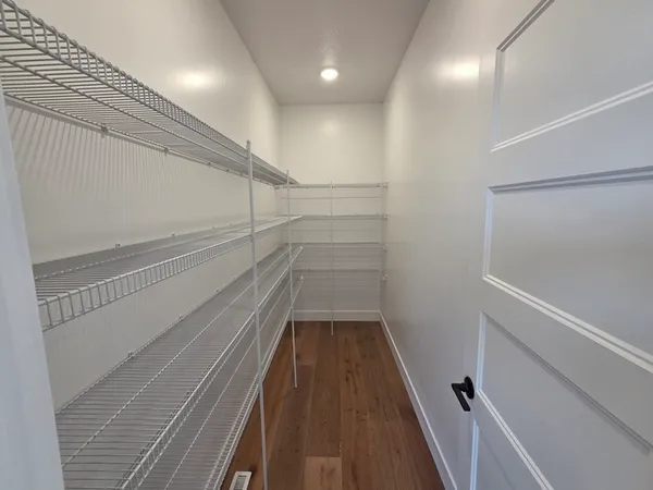 $565,000 | 103 Bowz Drive, Downs, IL 61736