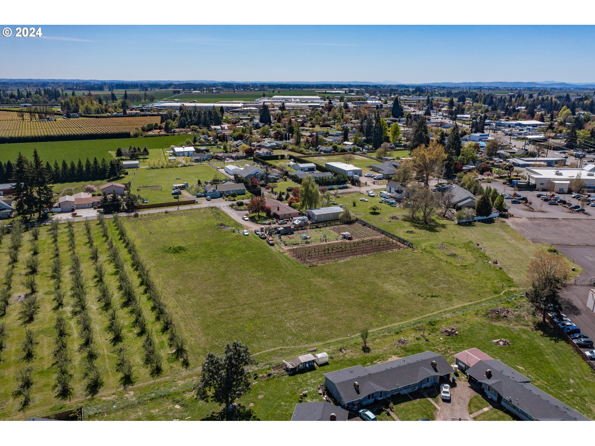 1661 East Lincoln Road Woodburn, OR 97071 - Photo 18 of 35