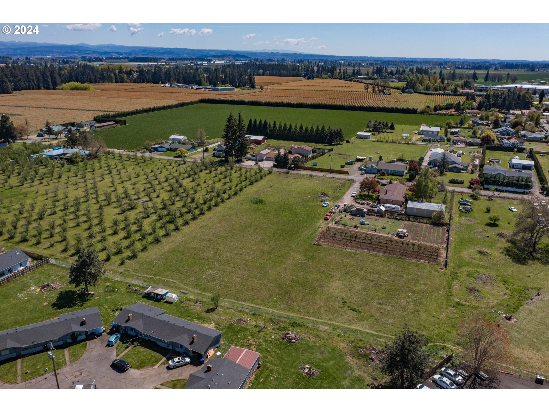 1661 East Lincoln Road Woodburn, OR 97071 - Photo 20 of 35