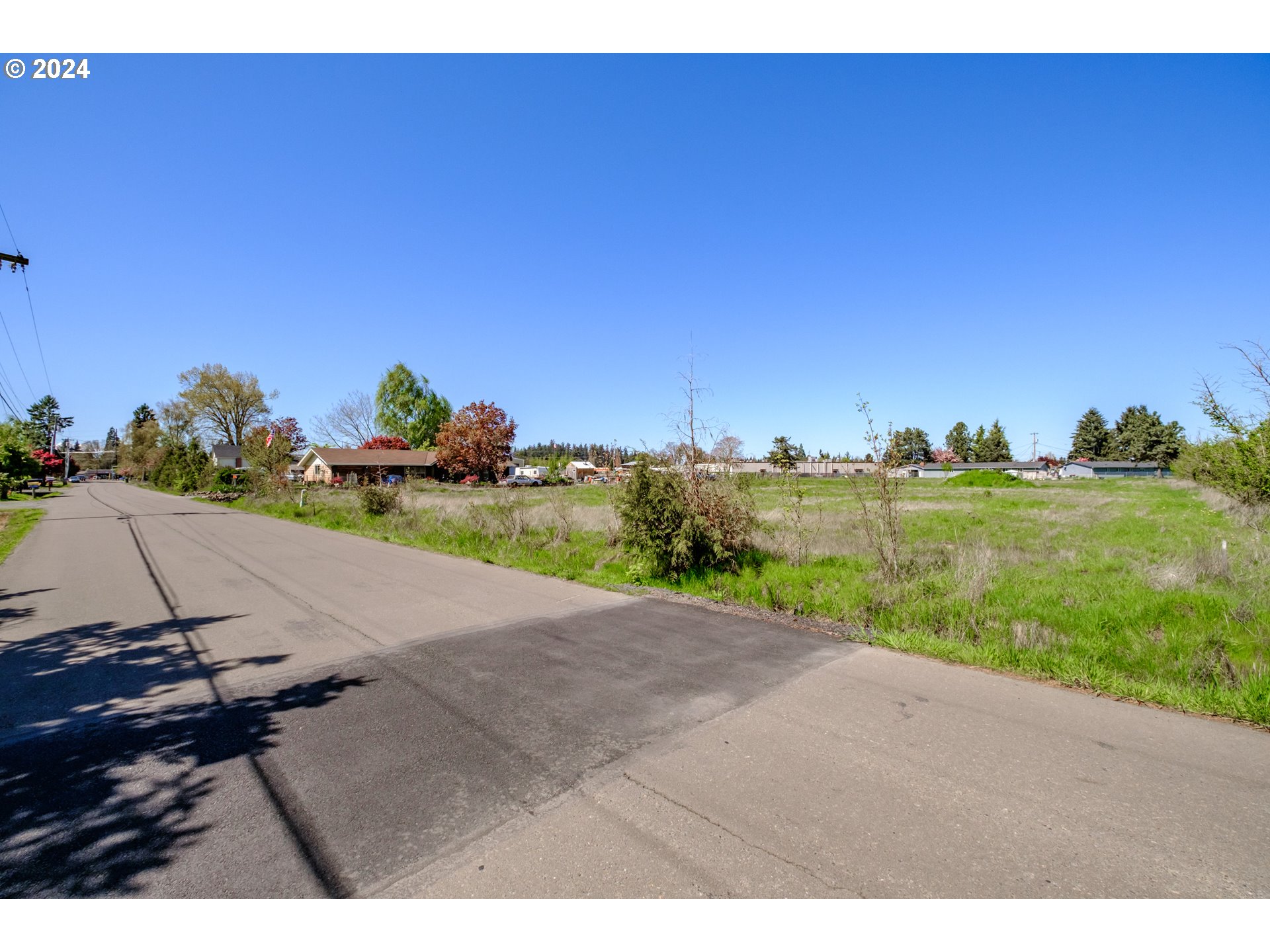 1661 East Lincoln Road Woodburn, OR 97071 - Photo 27 of 35