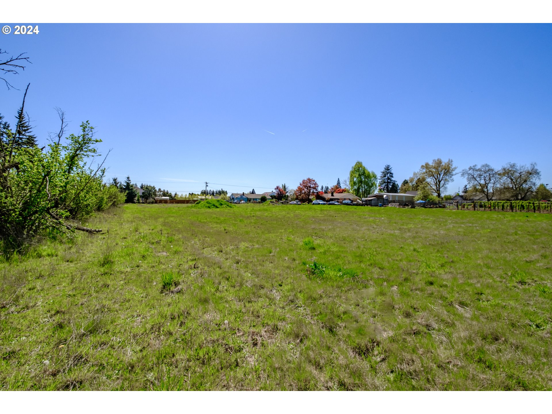 1661 East Lincoln Road Woodburn, OR 97071 - Photo 31 of 35