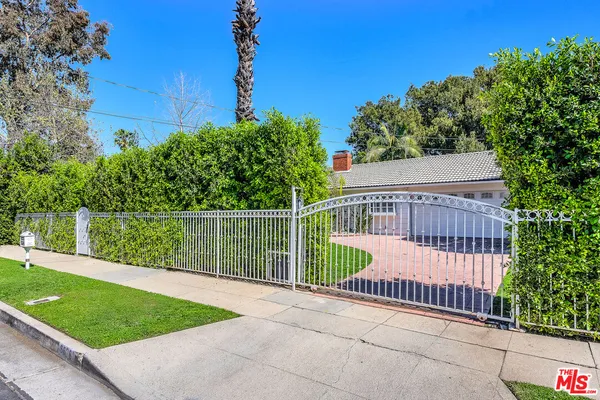 $995,000 | 6636 Tobias Avenue, Van Nuys, CA 91405