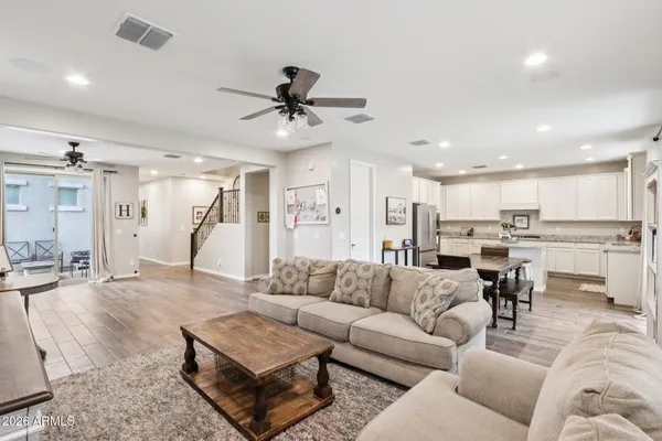 $709,900 | 2041 East Wisteria Drive, Chandler, AZ 85286