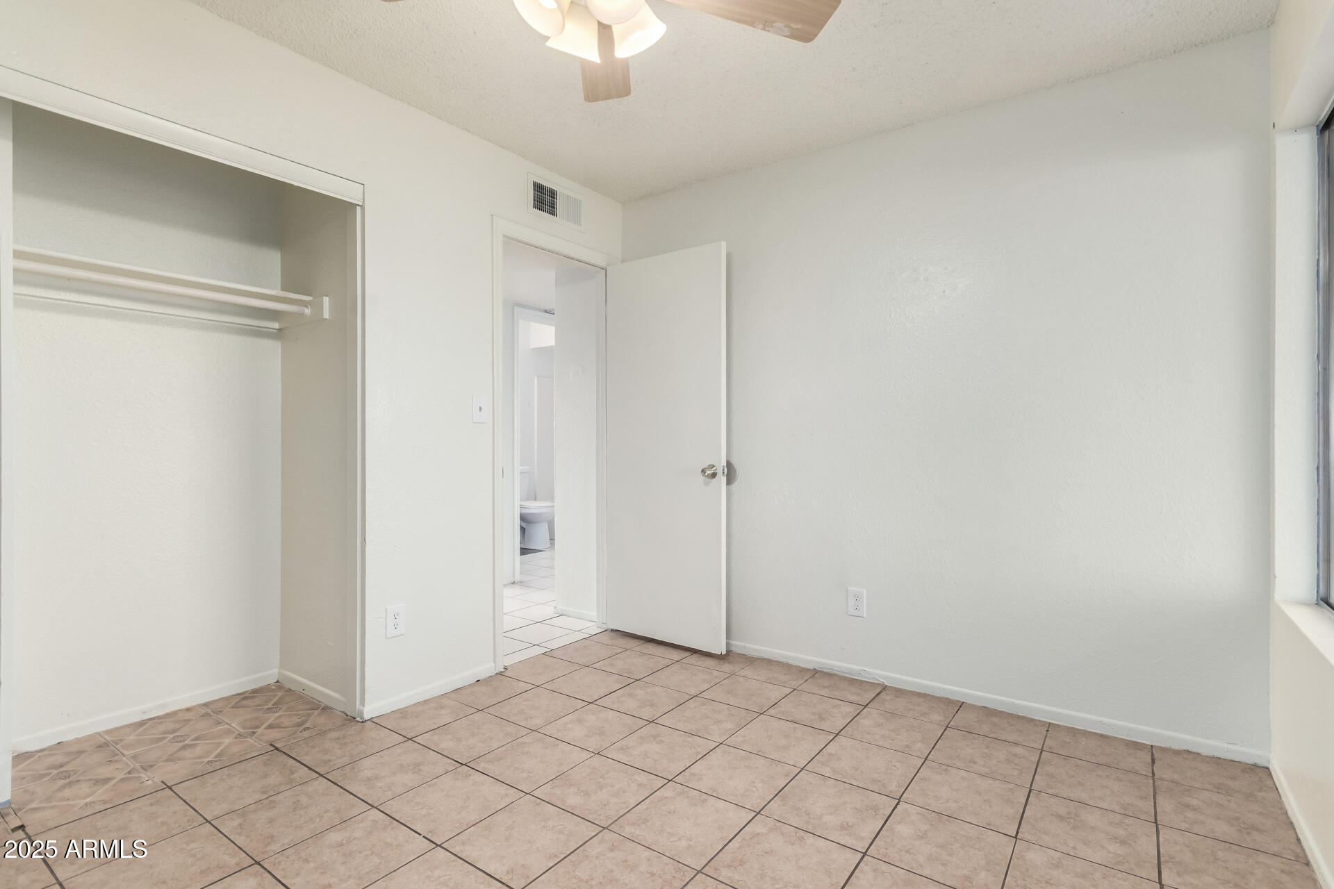 7133 West Hatcher Road Peoria, AZ 85345 - Photo 23 of 28 23 - Hatcher