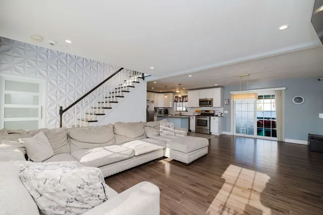 $689,800 | 65 Armsby Street, New Bedford, MA 02745