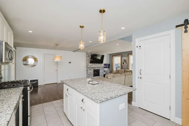 $689,800 | 65 Armsby Street, New Bedford, MA 02745