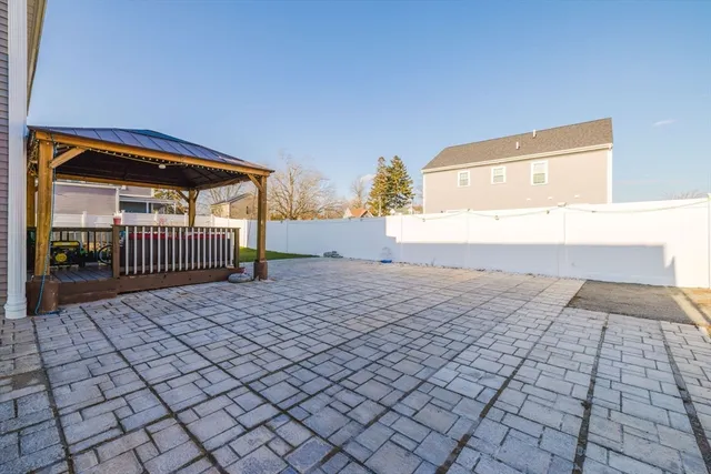 $689,800 | 65 Armsby Street, New Bedford, MA 02745