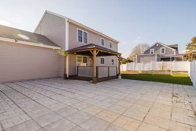 $689,800 | 65 Armsby Street, New Bedford, MA 02745