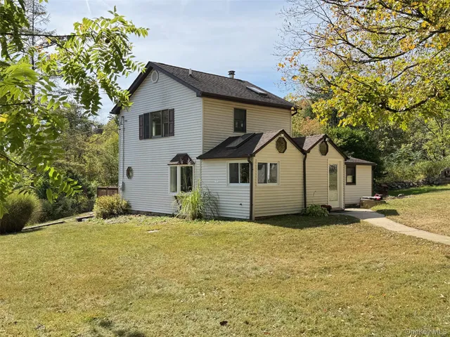 $519,000 | 161 Canopus Hollow Road, Putnam Valley, NY 10579