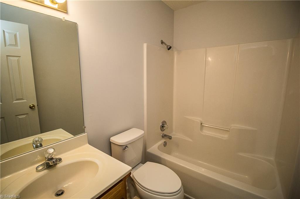 318 Helmstetler Road Lexington, NC 27295 - Photo 16 of 28