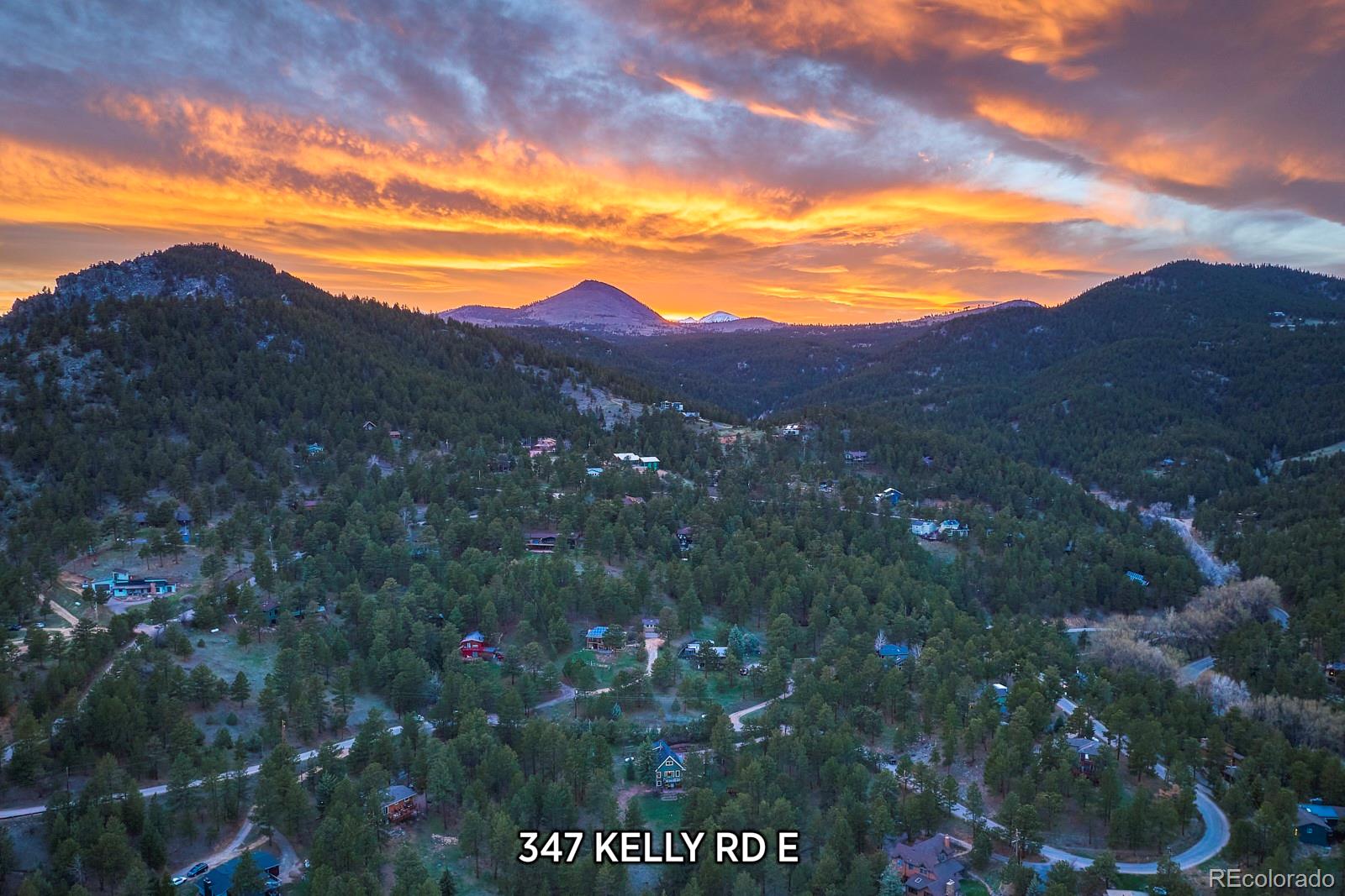 347 East Kelly Road Boulder, CO 80302 - Photo 2 of 29 a view of a city