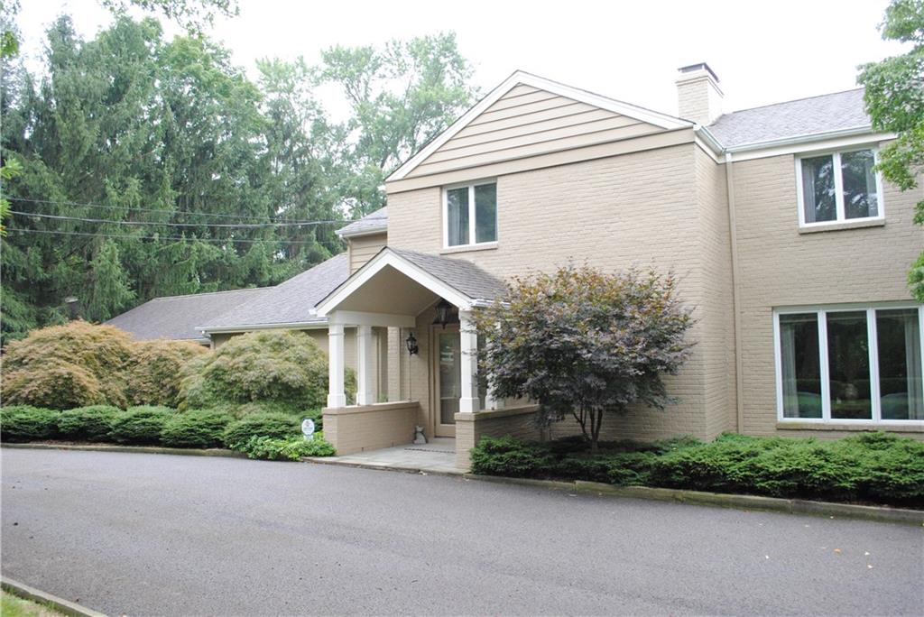 207 Buckingham Road Pittsburgh, PA 15215 - Photo 1 of 25 Gallery Image 1