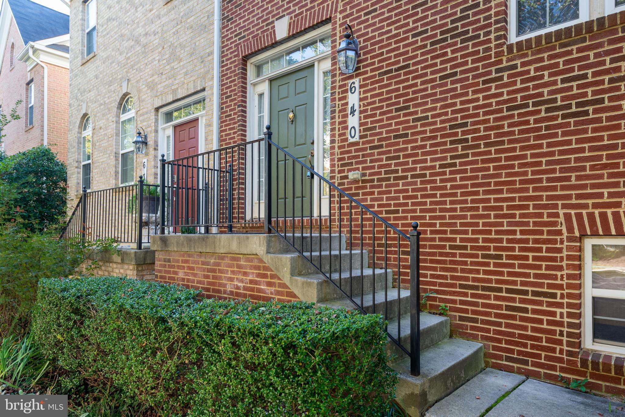640 Cedar Spring Street Gaithersburg, MD 20877 - Photo 2 of 59 Gallery Image 2