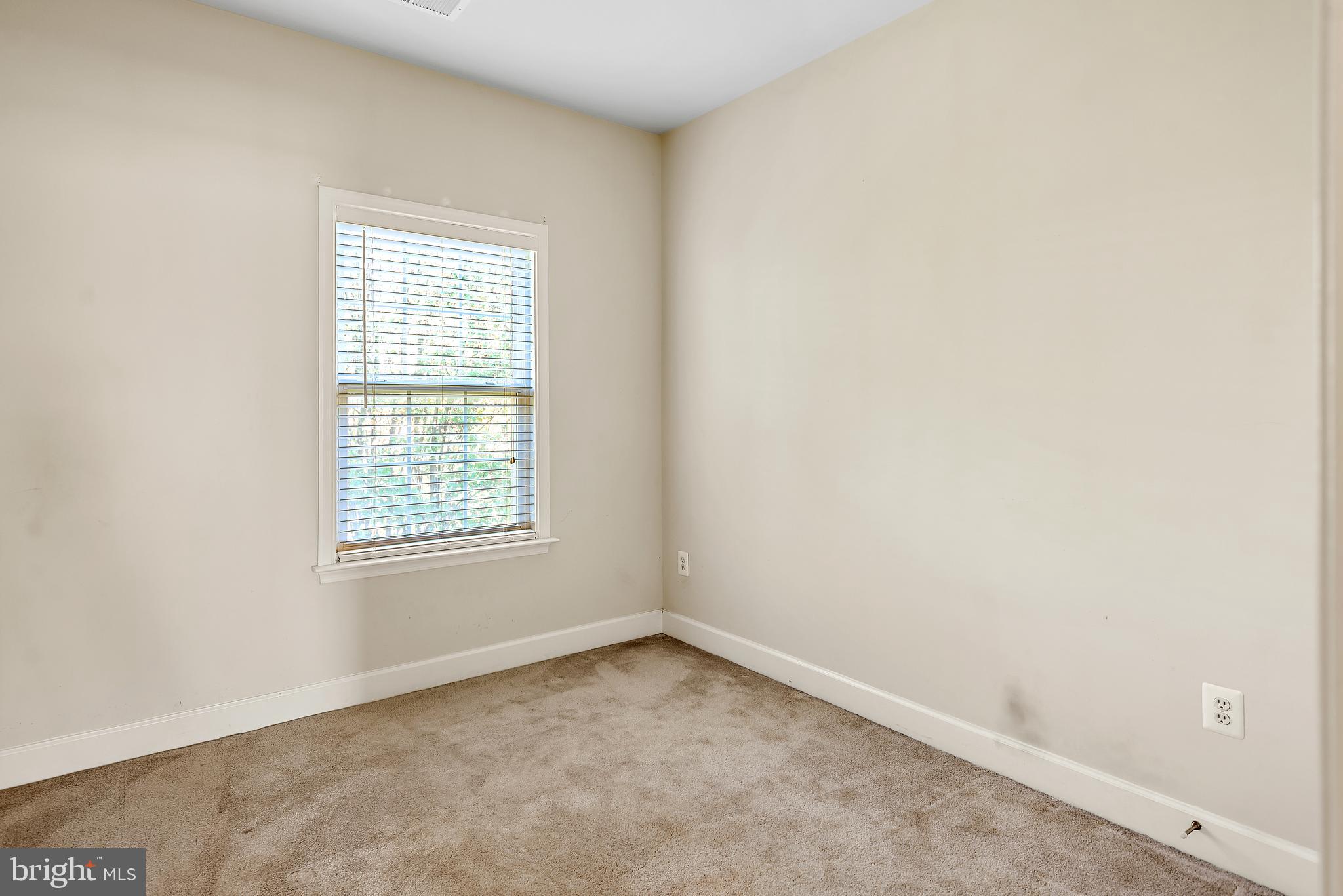 640 Cedar Spring Street Gaithersburg, MD 20877 - Photo 24 of 59 Gallery Image 24