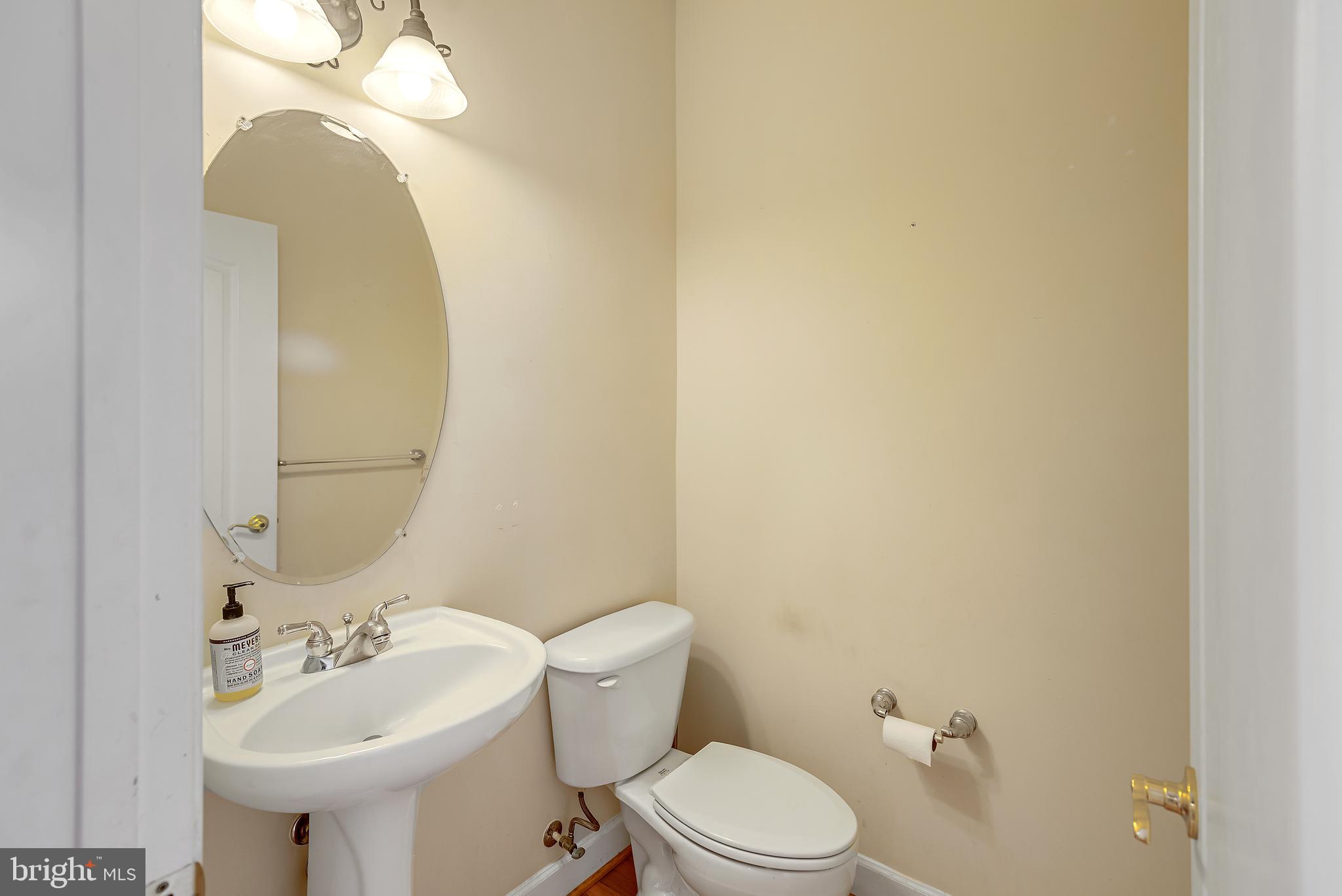 640 Cedar Spring Street Gaithersburg, MD 20877 - Photo 34 of 59 Gallery Image 34
