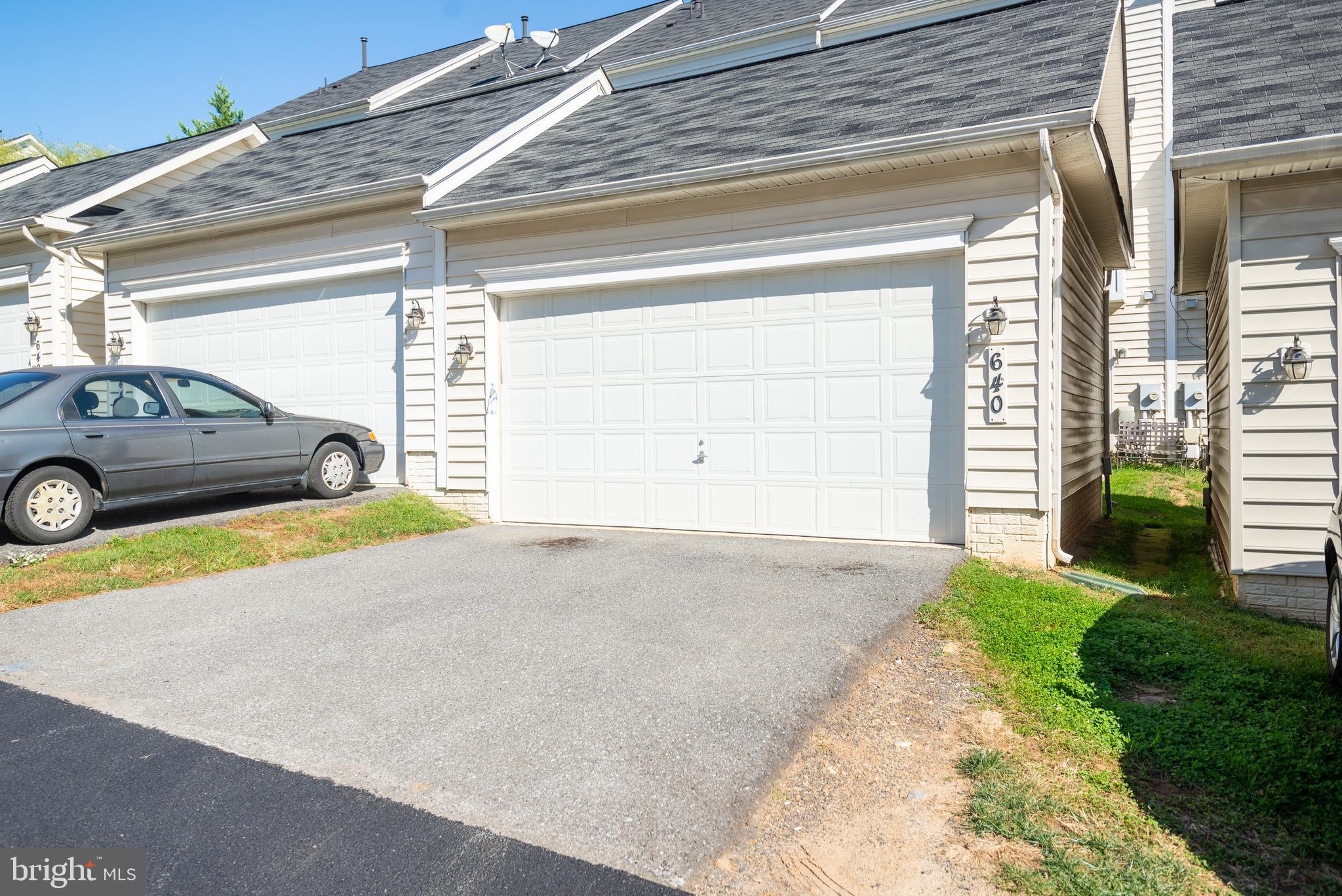 640 Cedar Spring Street Gaithersburg, MD 20877 - Photo 40 of 59 Detached 2 car garage